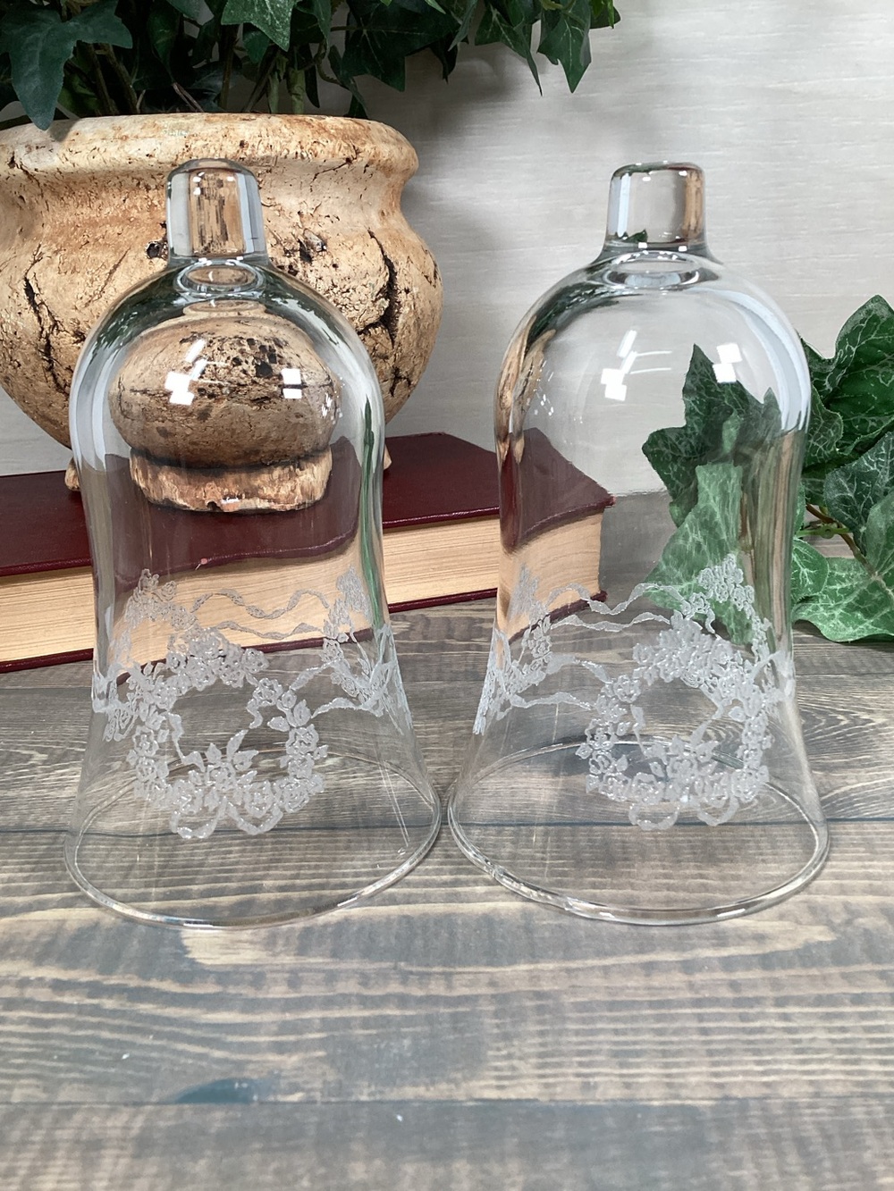 Pair of vintage Homco peg votive cups featuring clear glass with an etched heart